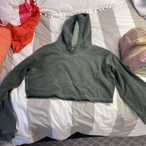 Lululemon sweatshirt